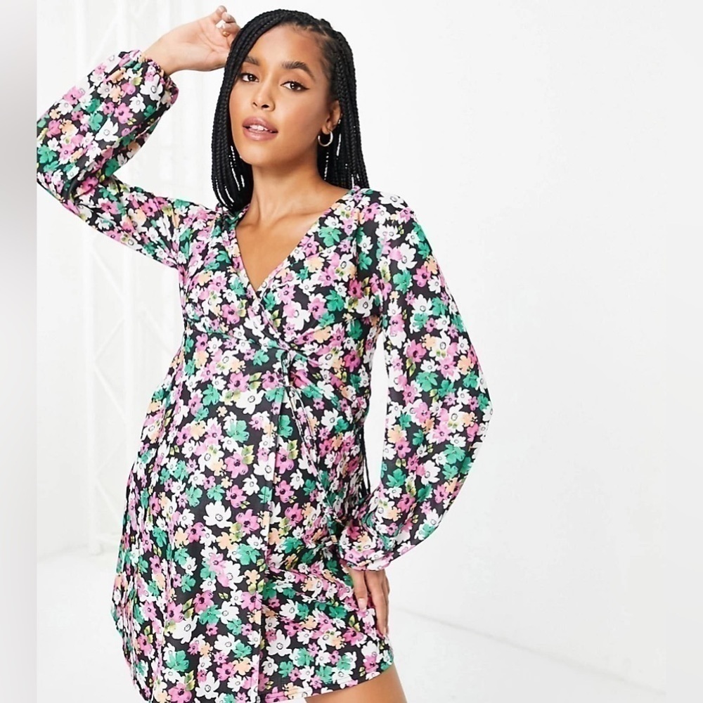 Asos Design Long Sleeve Floral Wrap Mini Maternity Dress NWT Size 4